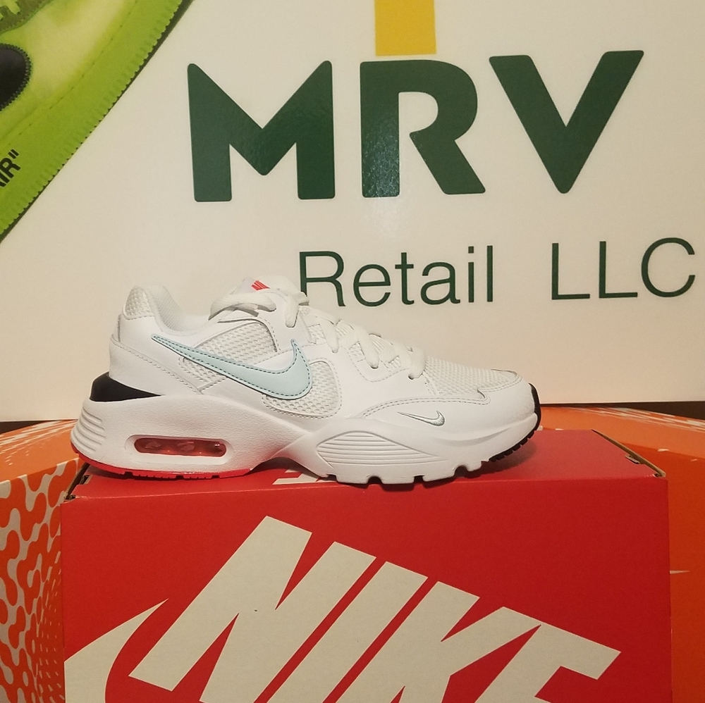 Wm nike's